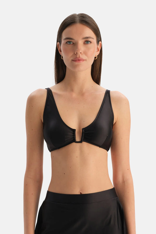 Üçgen Geniş Bikini Üst