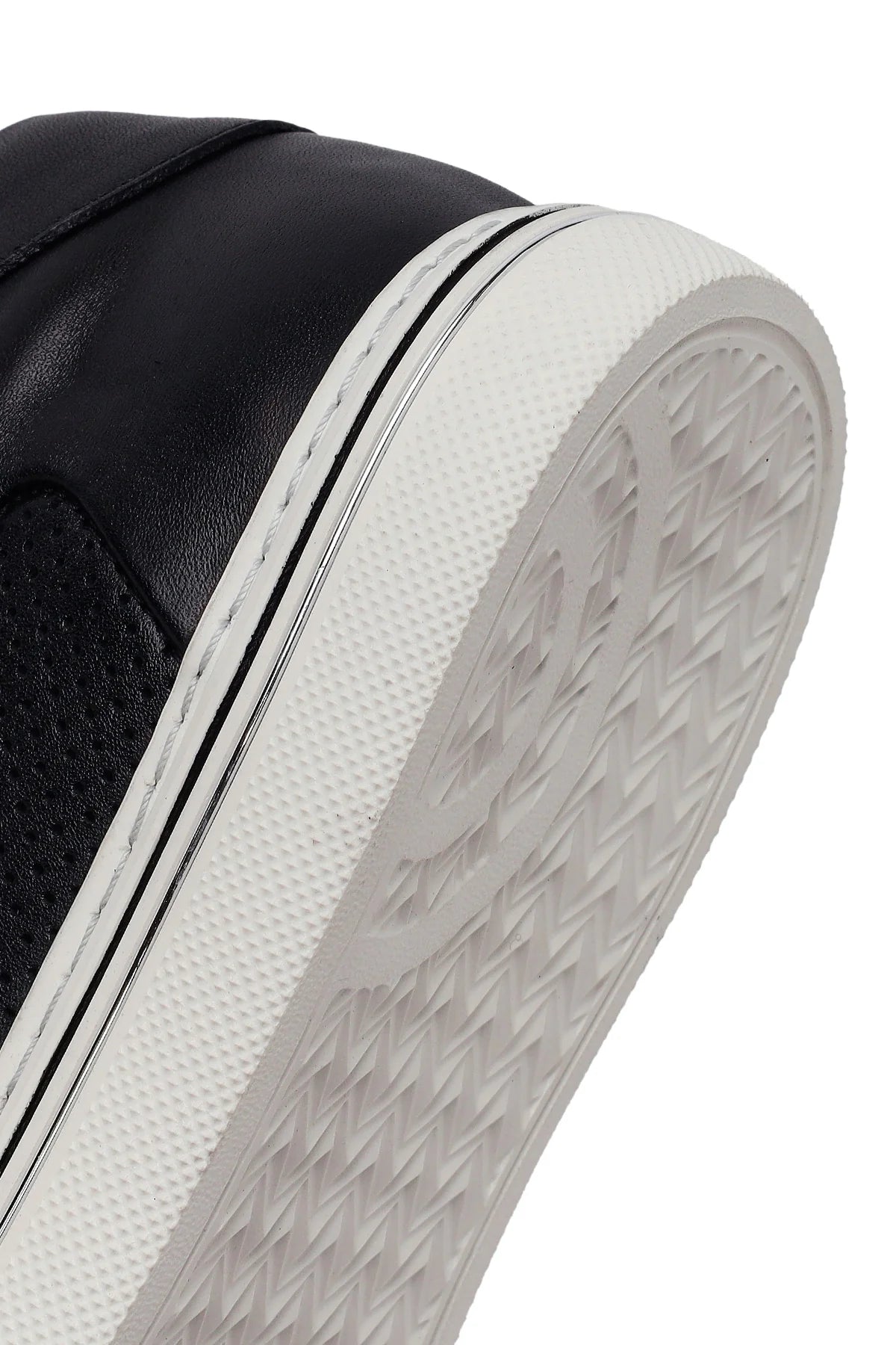 Erkek Siyah Bağcıklı Deri Sneaker