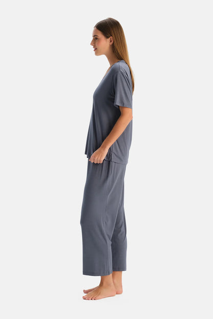 Indigo Kısa Kollu V Yaka Modal Cool Touch Tişört Pantolon Pijama Takım