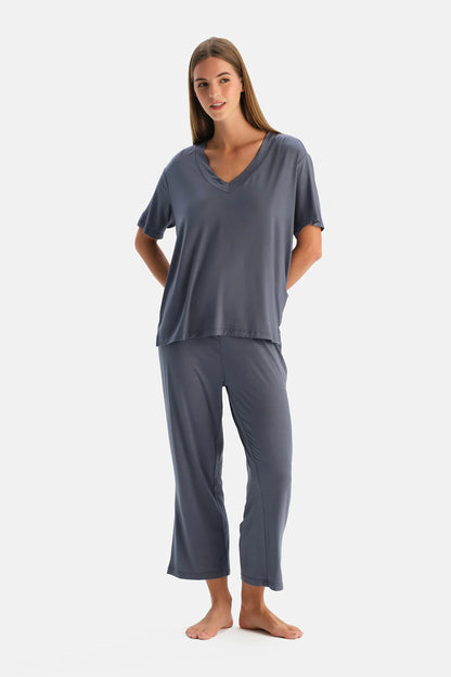 Indigo Kısa Kollu V Yaka Modal Cool Touch Tişört Pantolon Pijama Takım