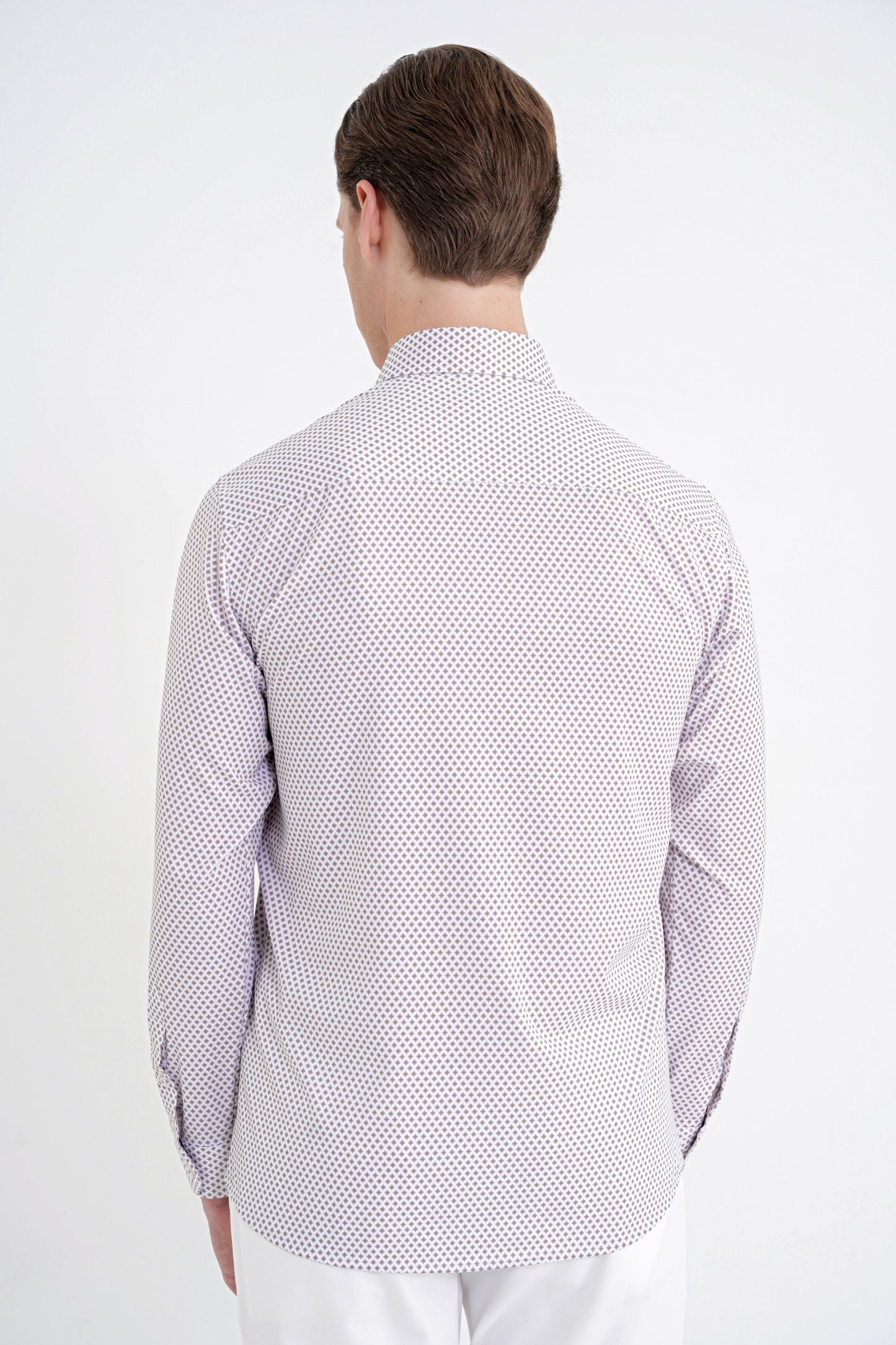 Slim Fit Yaka Düğmeli Baskılı Pamuklu Beyaz Gömlek G 1605