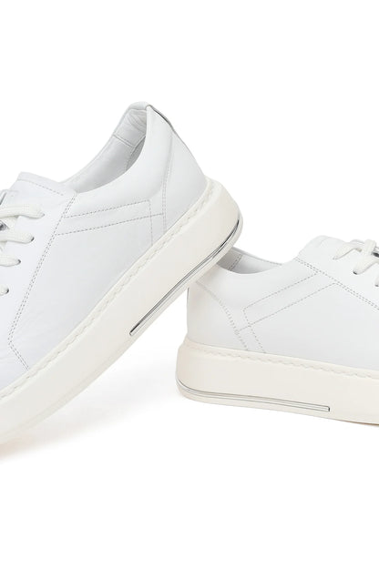 Erkek Beyaz Bağcıklı Kalın Tabanlı Deri Sneaker