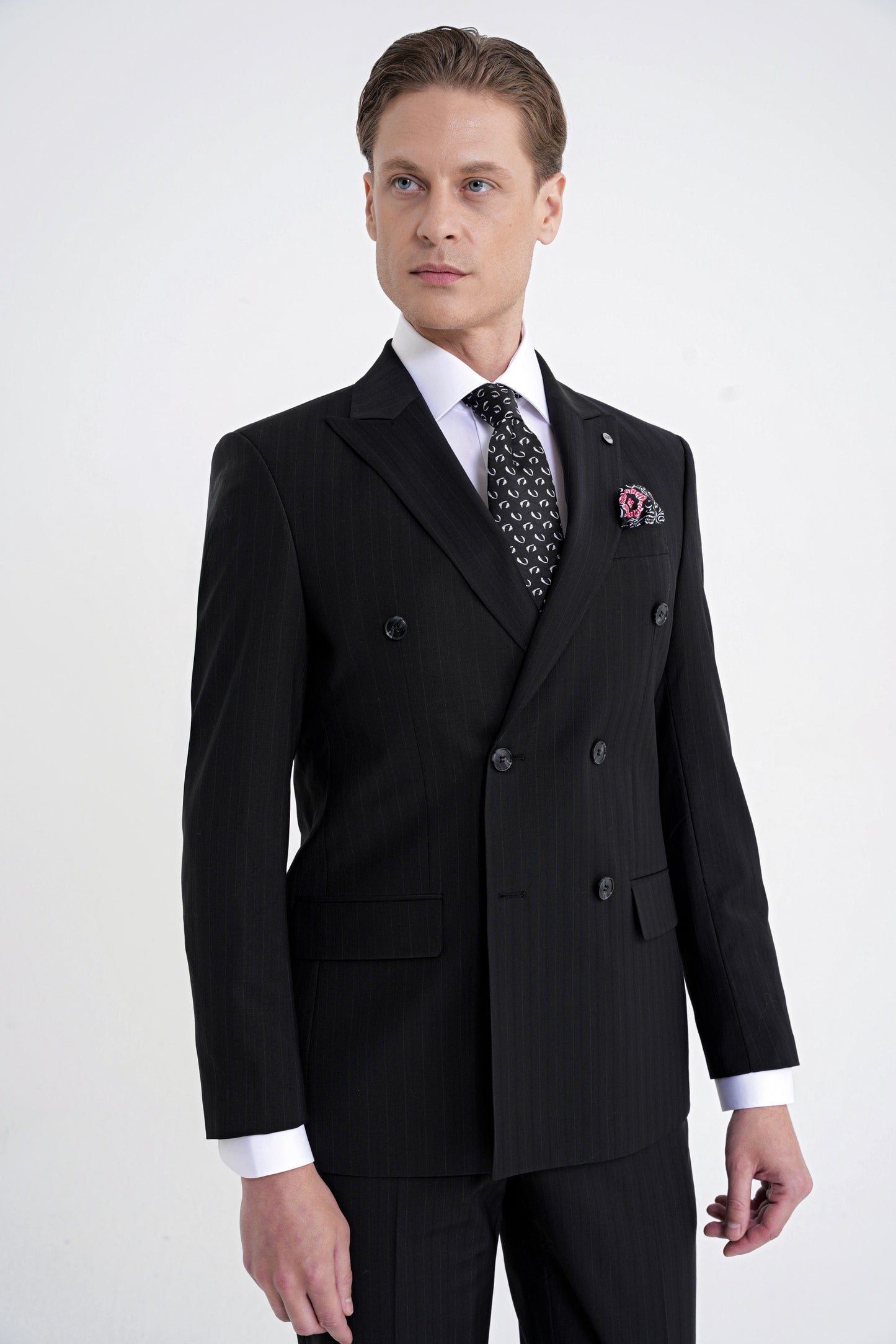 Slim Fit Çift Yırtmaç %95 Pamuk Siyah Çizgili Kruvaze Takım Elbise Tk 945