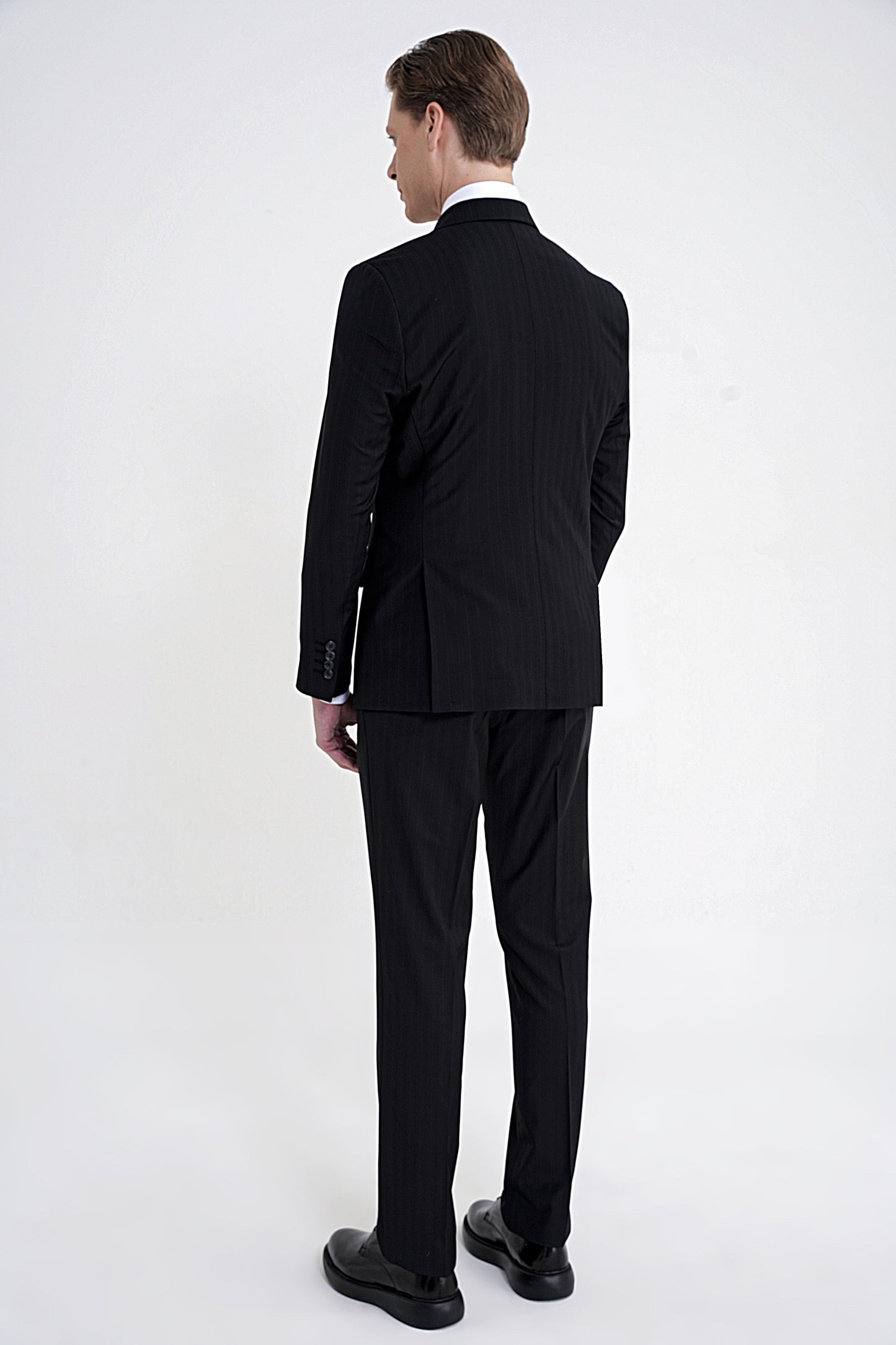 Slim Fit Çift Yırtmaç %95 Pamuk Siyah Çizgili Kruvaze Takım Elbise Tk 945