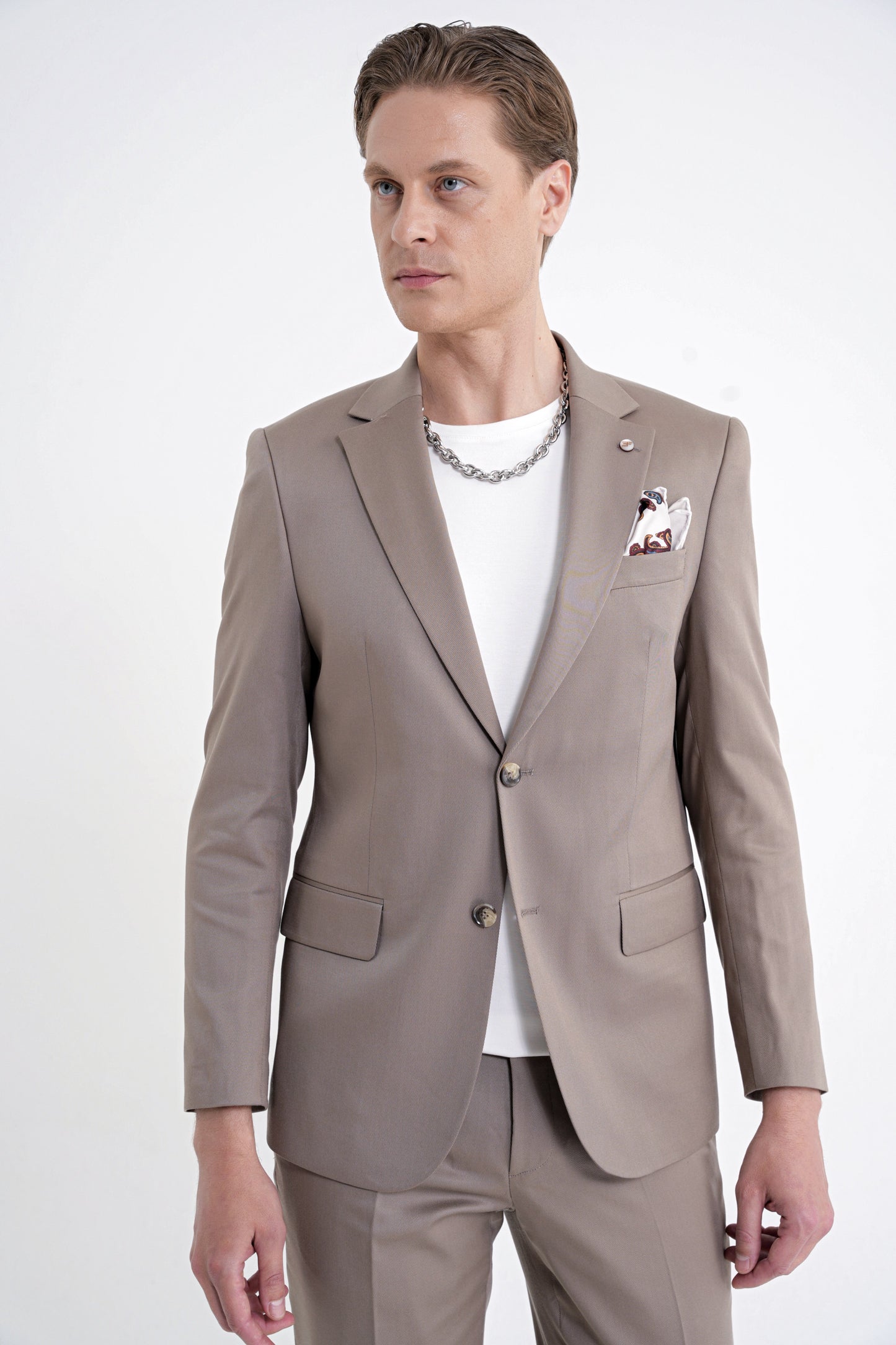 Slim Fit Mono Yaka %97 Tencel Kumaş Çift Yırtmaç Esnek Bej Takım Elbise Tk 941