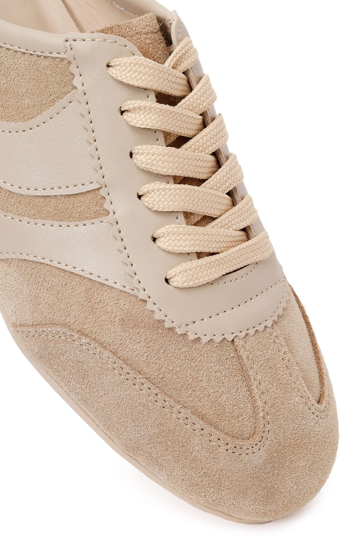 Kadın Bej Mule Arkası Açık Süet Deri Sneaker