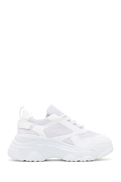 Kadın Beyaz Bağcıklı Kalın Tabanlı Sneaker