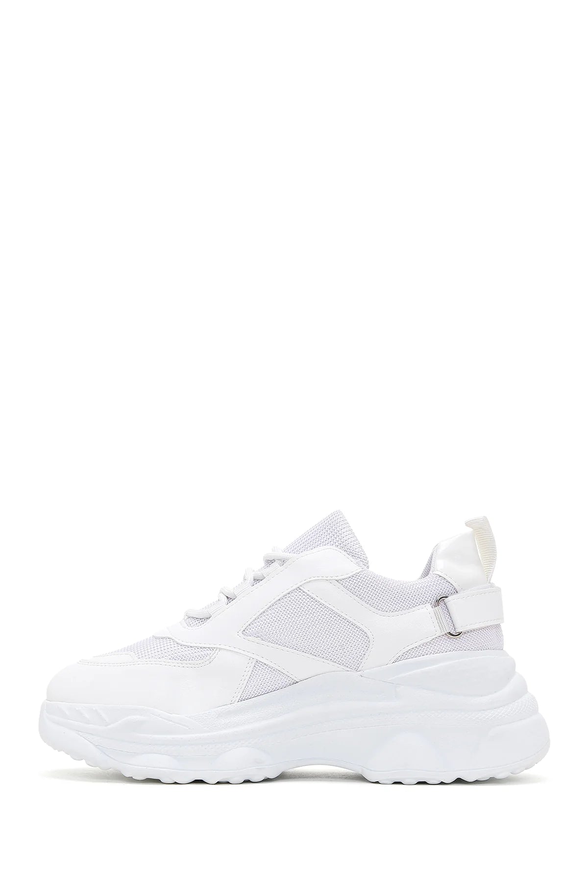 Kadın Beyaz Bağcıklı Kalın Tabanlı Sneaker
