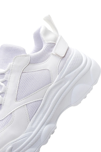 Kadın Beyaz Bağcıklı Kalın Tabanlı Sneaker