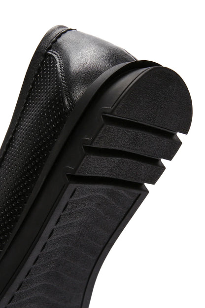 Kadın Siyah Tokalı Deri Comfort Loafer
