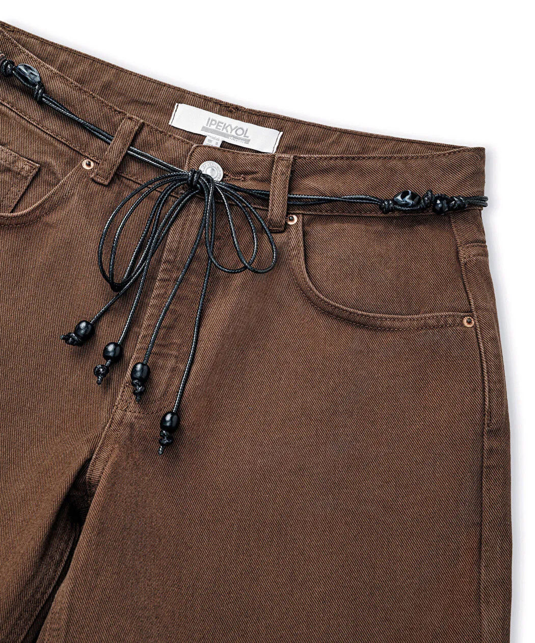 Kahverengi Kuşaklı Mom Fit Non Denim Şort Is1260013072074 | Ipekyol