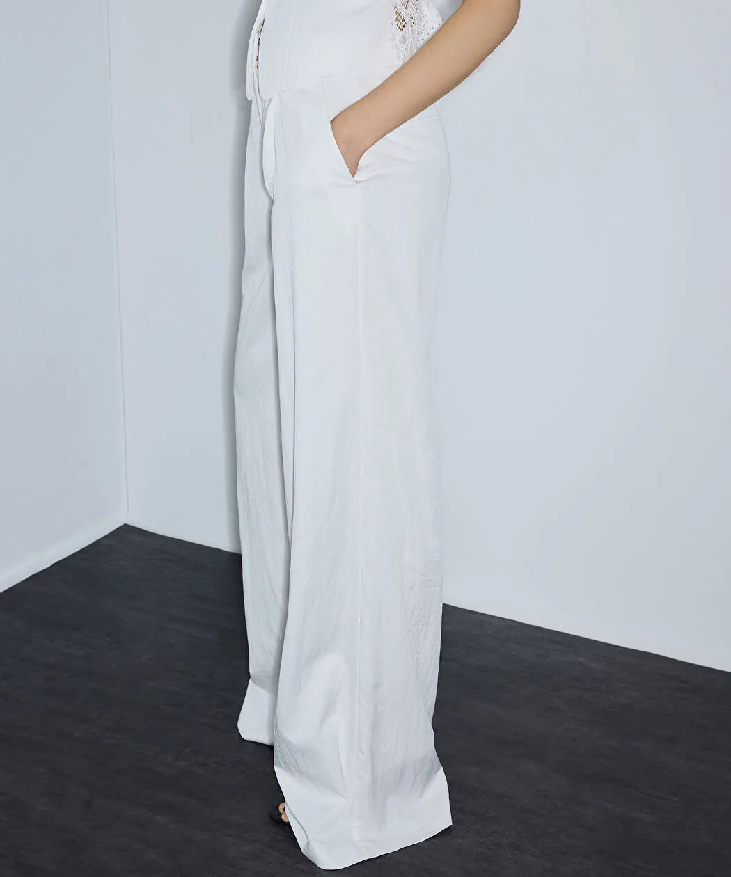 Ekru Kırışık Efektli Wide Leg Pantolon Is1260003183082 | Ipekyol
