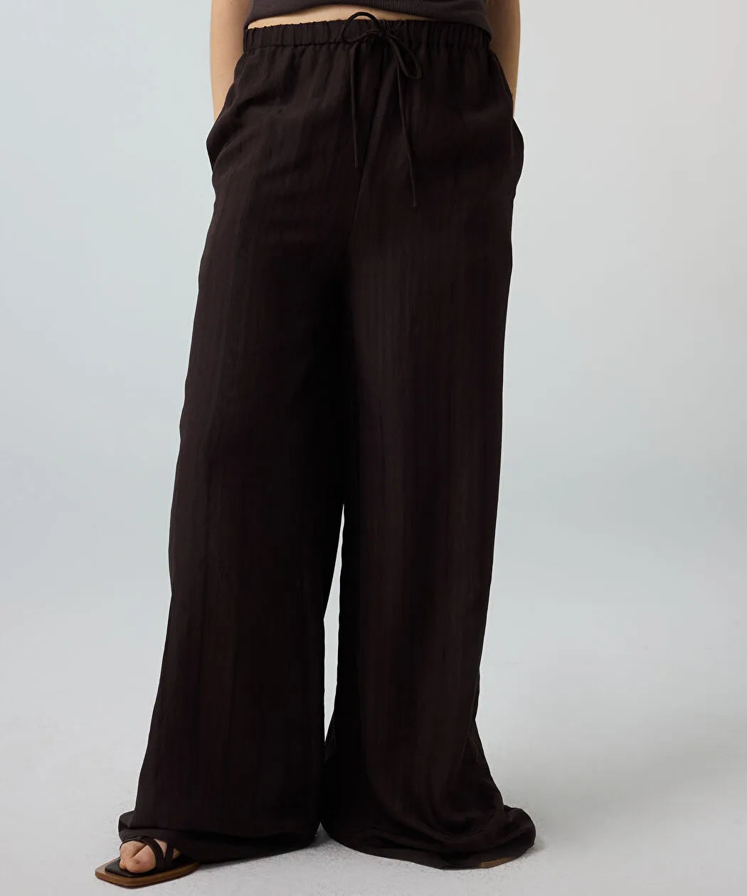 Kahverengi Çizgili Wide Leg Pantolon Is1260003193074 | Ipekyol