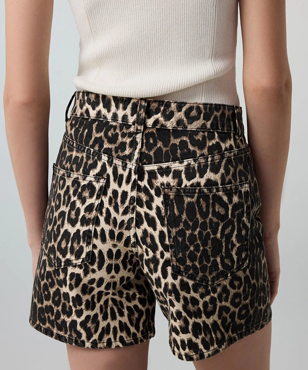 Kahverengi Leopar Desen Non Denim Şort Is1260013075074 | Ipekyol