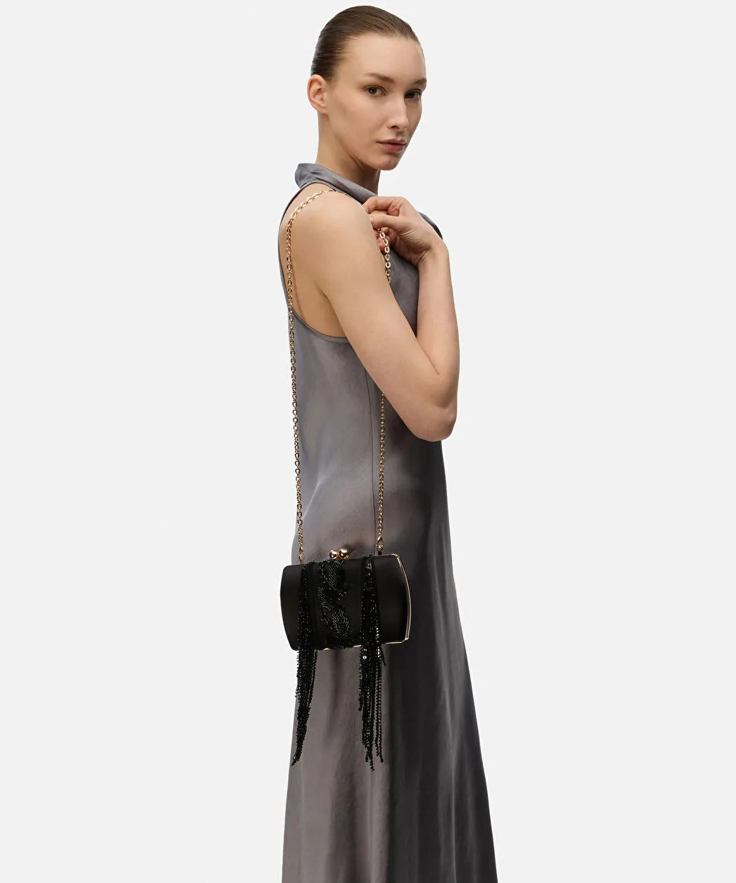 Siyah Sallantılı Boncuklu Clutch Is1260121012001 | Ipekyol