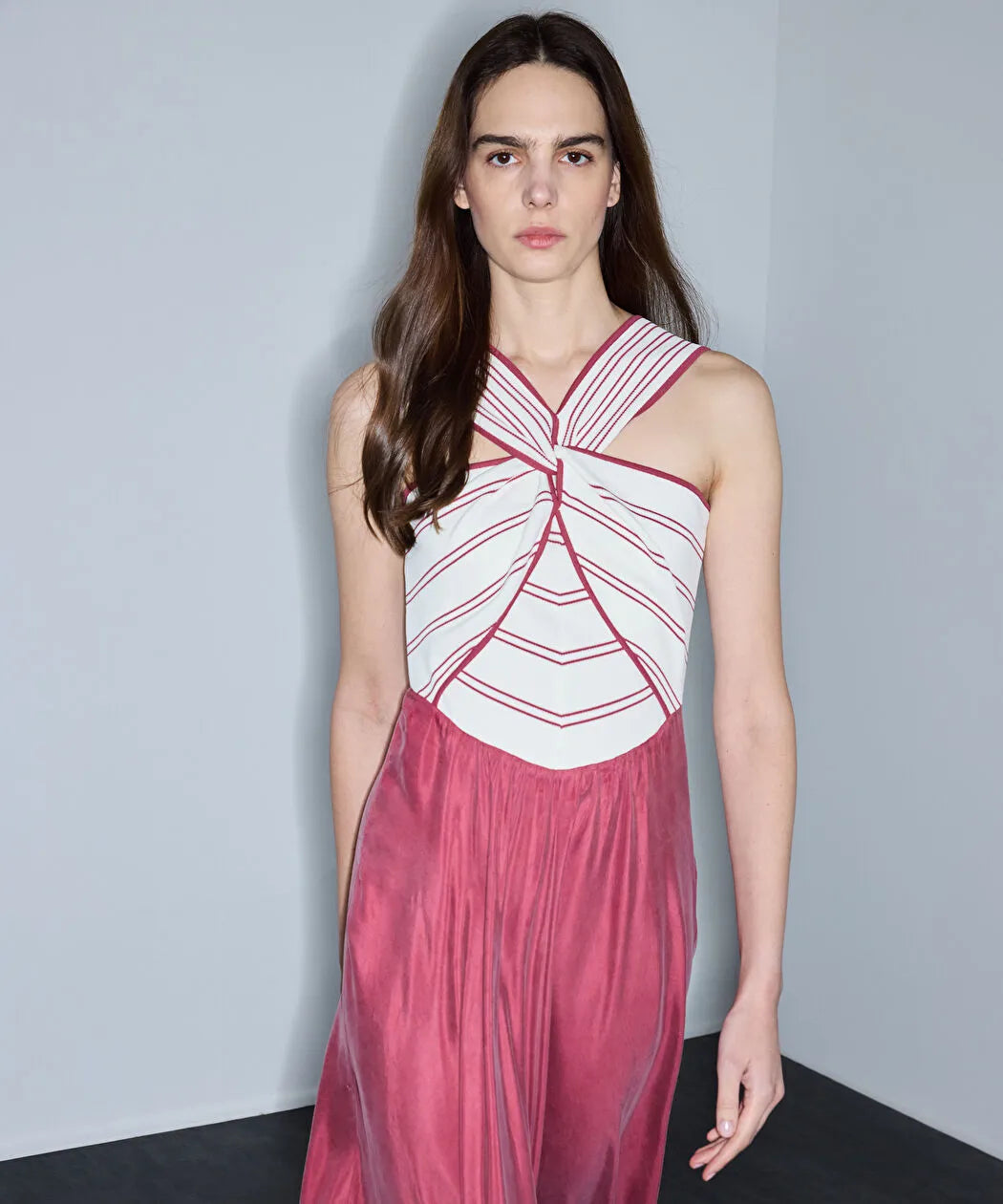 Pembe Colorblock Halter Yaka Elbise Is1260002290026 | Ipekyol