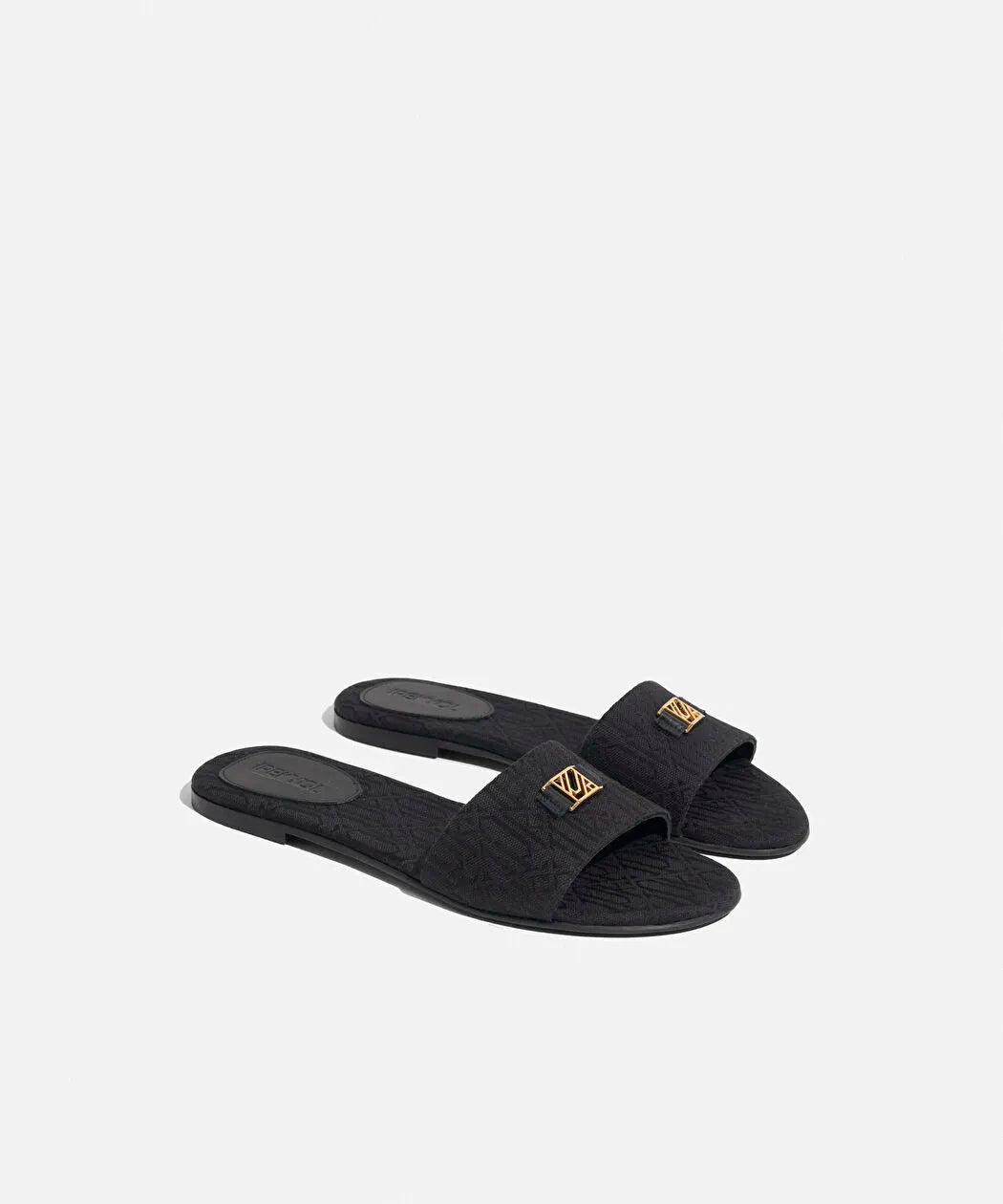 Siyah Metal Tokalı Monogram Jakarlı Terlik I00000037053001 | Ipekyol