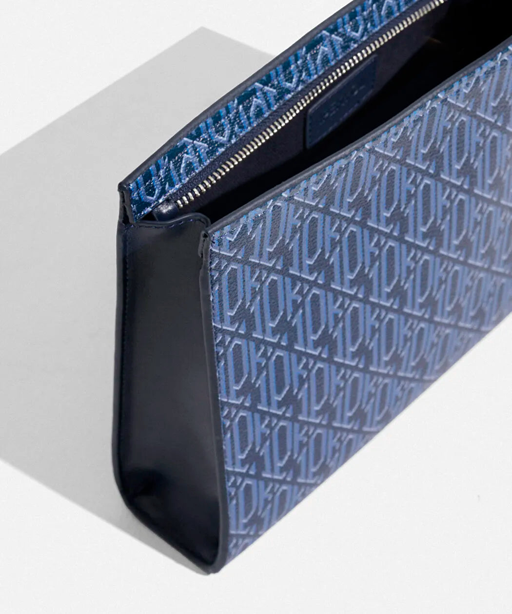 Lacivert Voyage Clutch I00000121001015 | Ipekyol