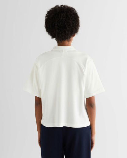 Embroidery C-neck T-shirt