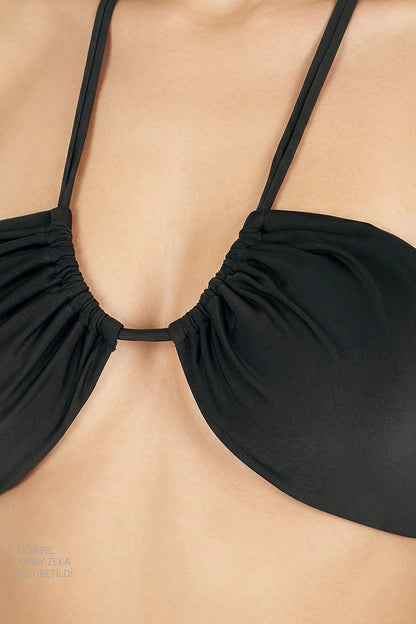 Siyah Reverse V Bikini Üstü