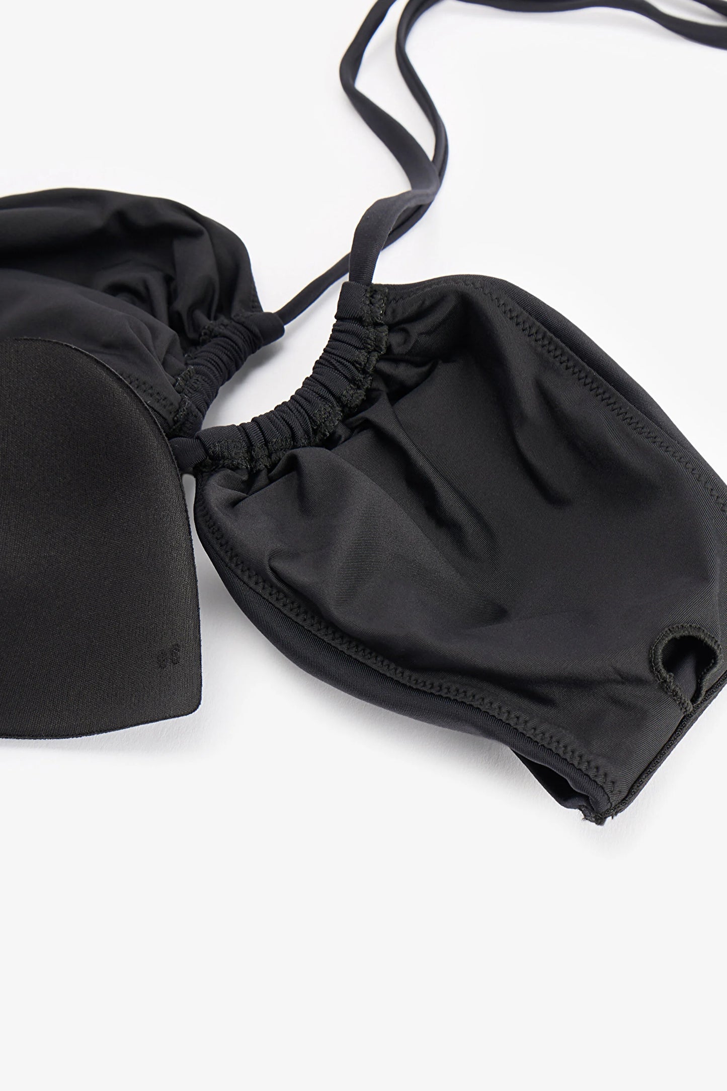 Siyah Reverse V Bikini Üstü