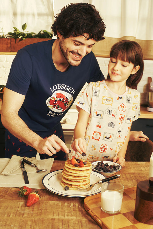 Erkek Renkli Lobster Tower Şortlu Pijama Takımı