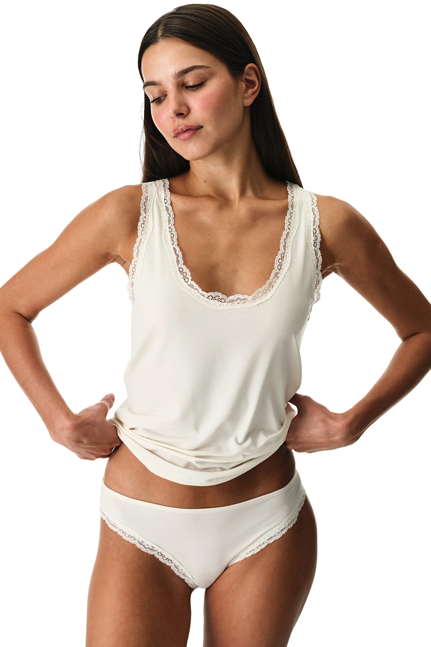 Beyaz Lace Dantel Detaylı Tank Üst
