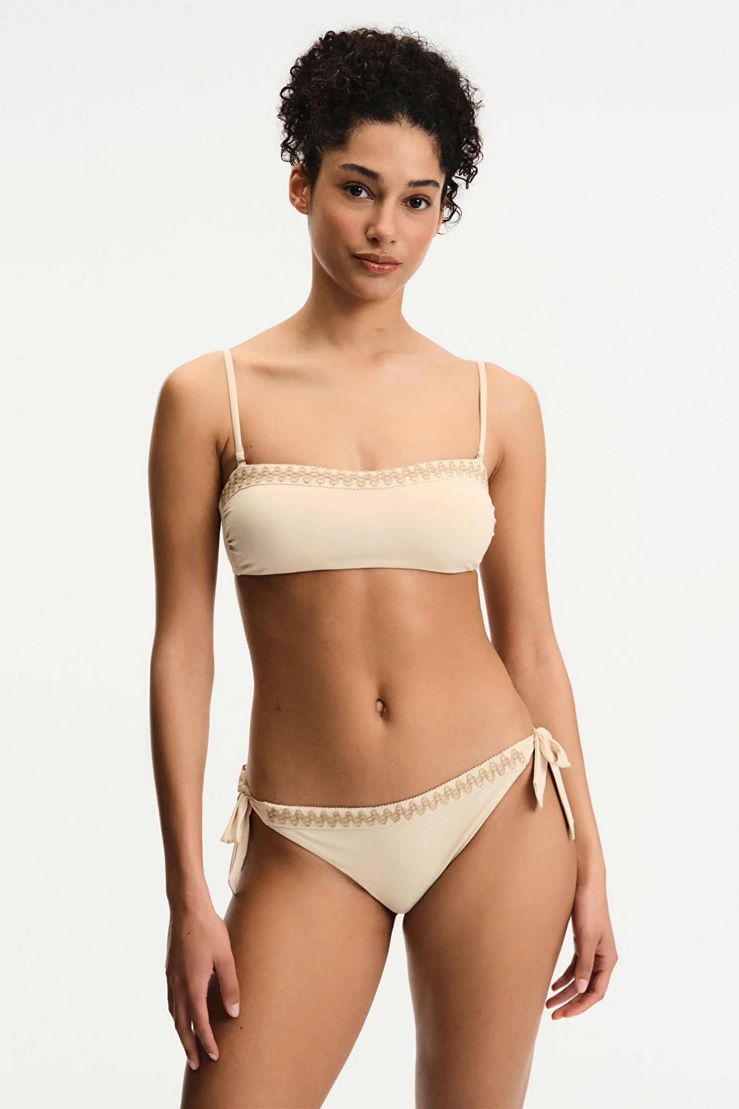 Pastel Bej Kaia Straplez Bikini Üstü