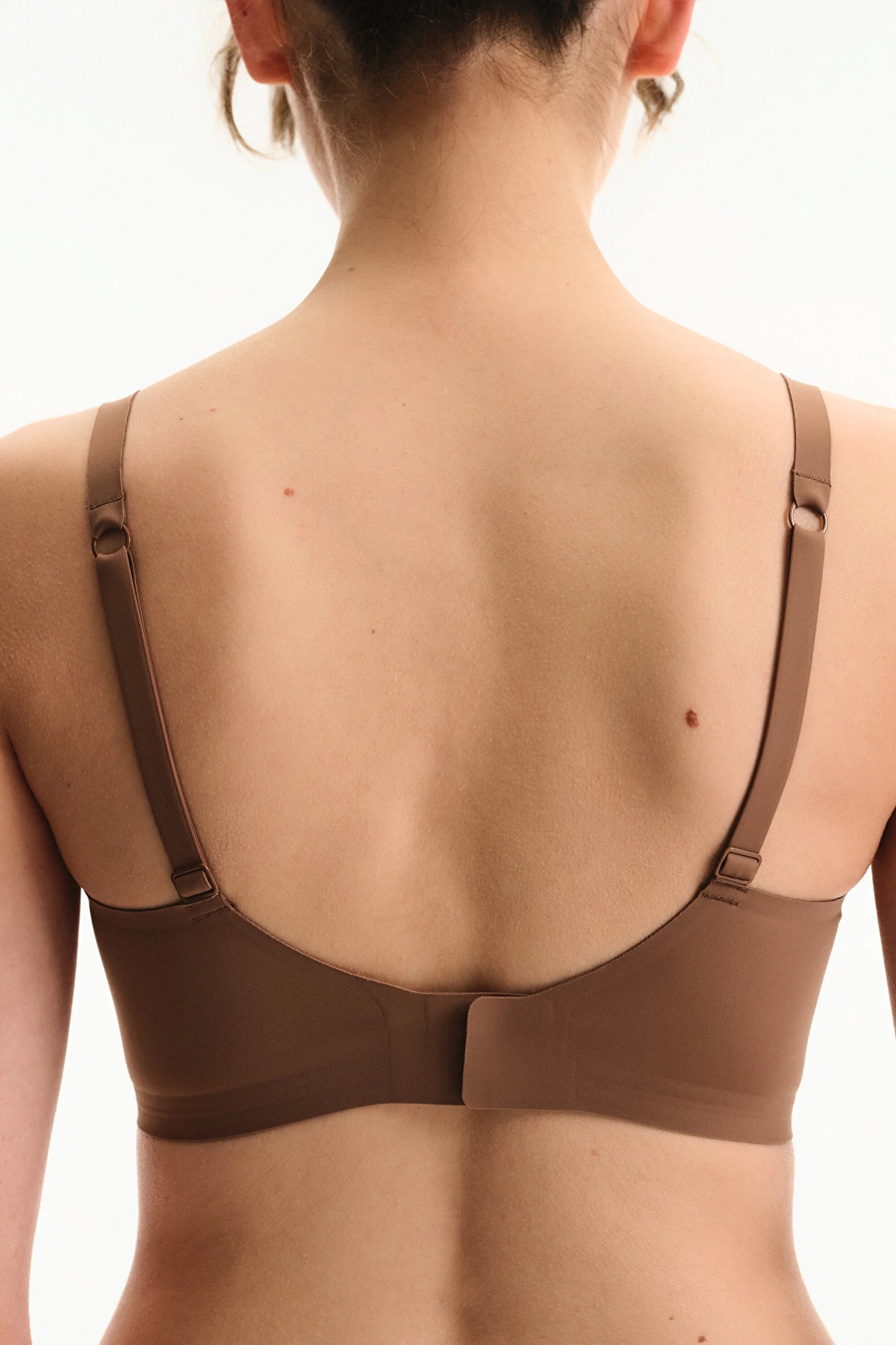 Kahverengi Nude Invisible Balensiz Sütyen