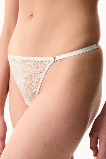Kırık Beyaz Adjustable Lace Dantel String Külot