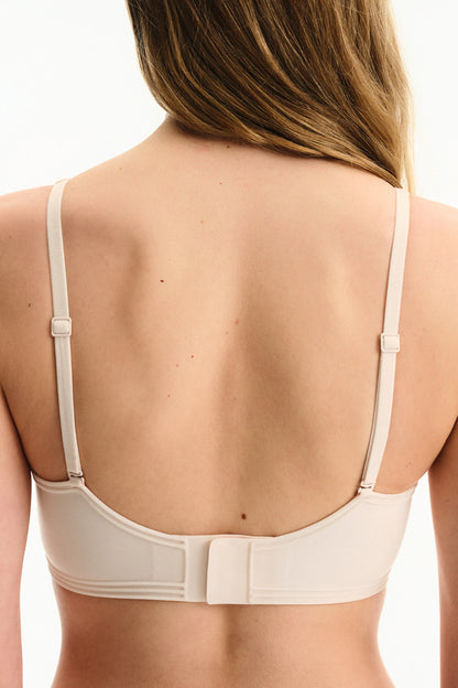 Krema Pembesi Invisible Görünmez Contour Balensiz Sütyen