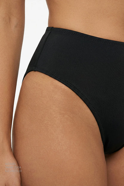 Siyah Cover Bikini Altı