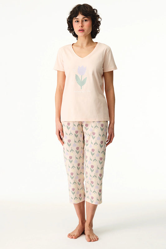 Renkli Tulips Pamuklu Kapri Pijama Takımı