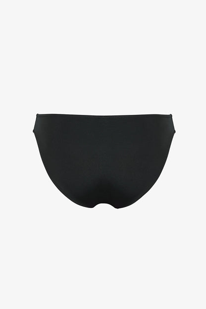 Siyah Slip Bikini Altı