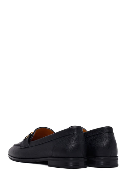 Kadın Siyah Tokalı Maskülen Deri Loafer