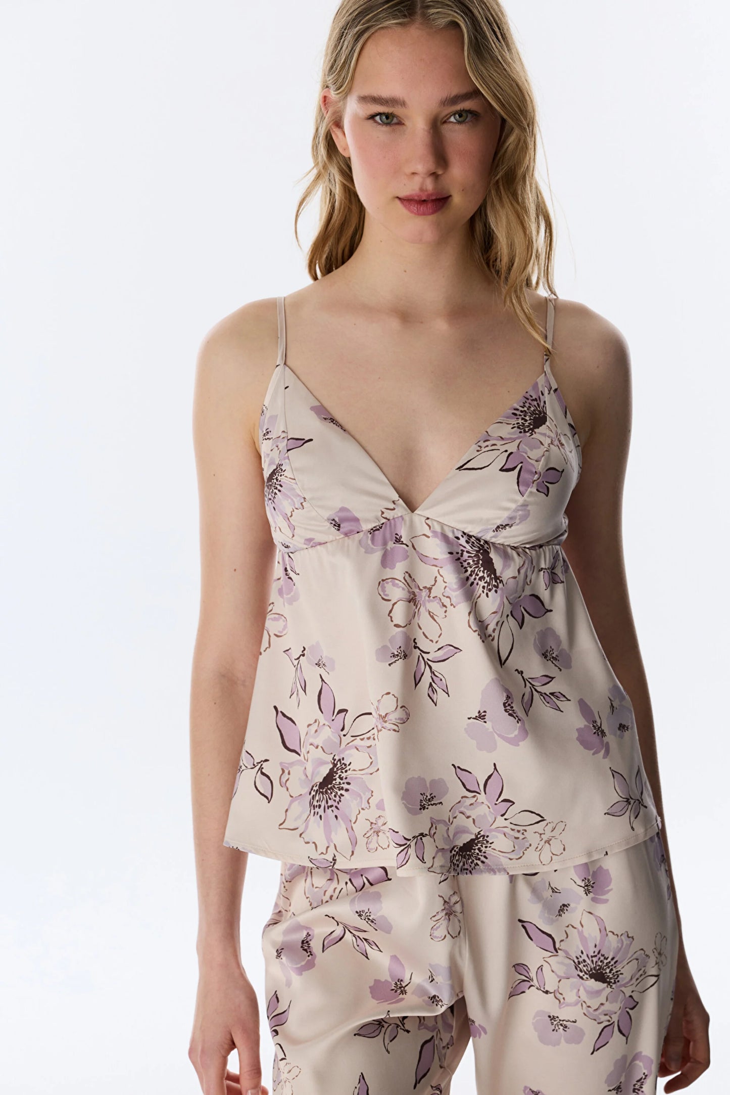 Pastel Bej Petal Saten Atlet Pijama Üstü