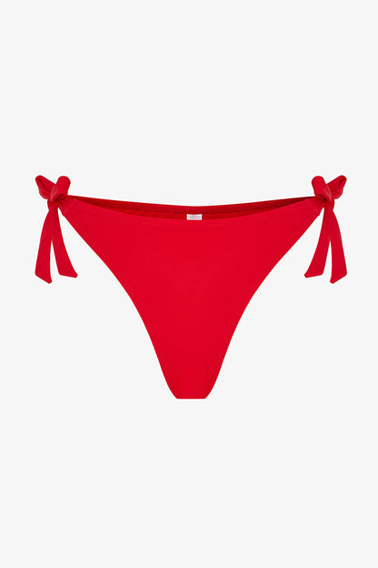 Kırmızı String Bikini Altı