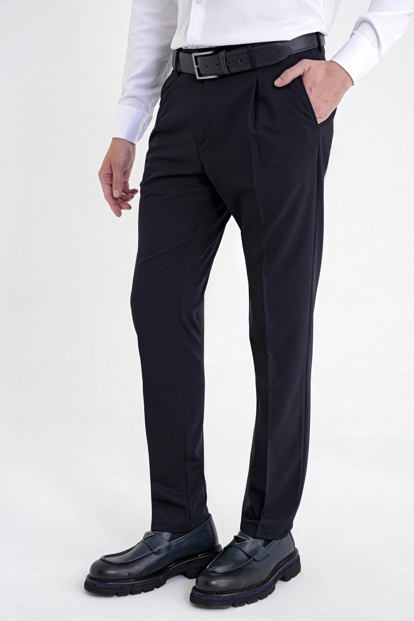Comfort Fit Yan Cep Esnek Pamuklu Gabardin Tek Pileli Lacivert Pantolon P 1211
