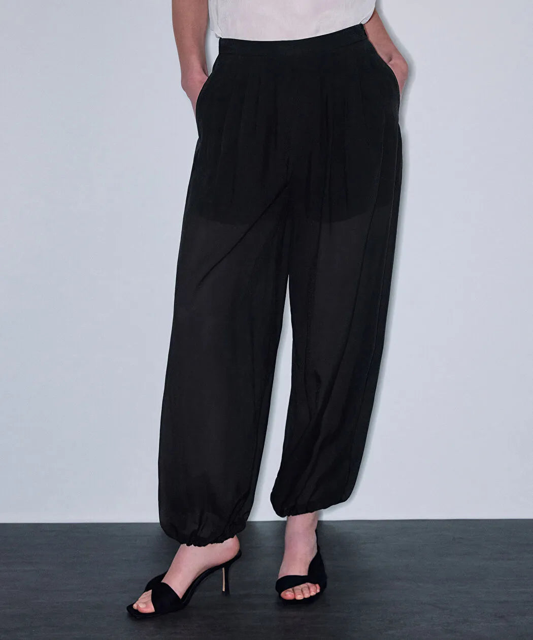 Siyah Elastik Bel Balon Fit Pantolon Is1260003378001 | Ipekyol
