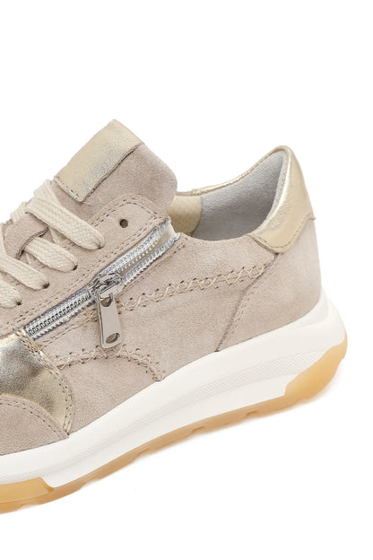 Kadın Bej Bağcıklı Kalın Tabanlı Süet Deri Sneaker