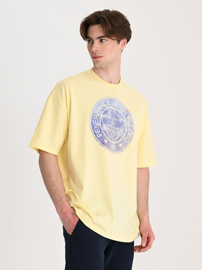 Fenerbahçe Sarı Trend Fırça Detaylı Logolu Erkek Oversize Tshirt
