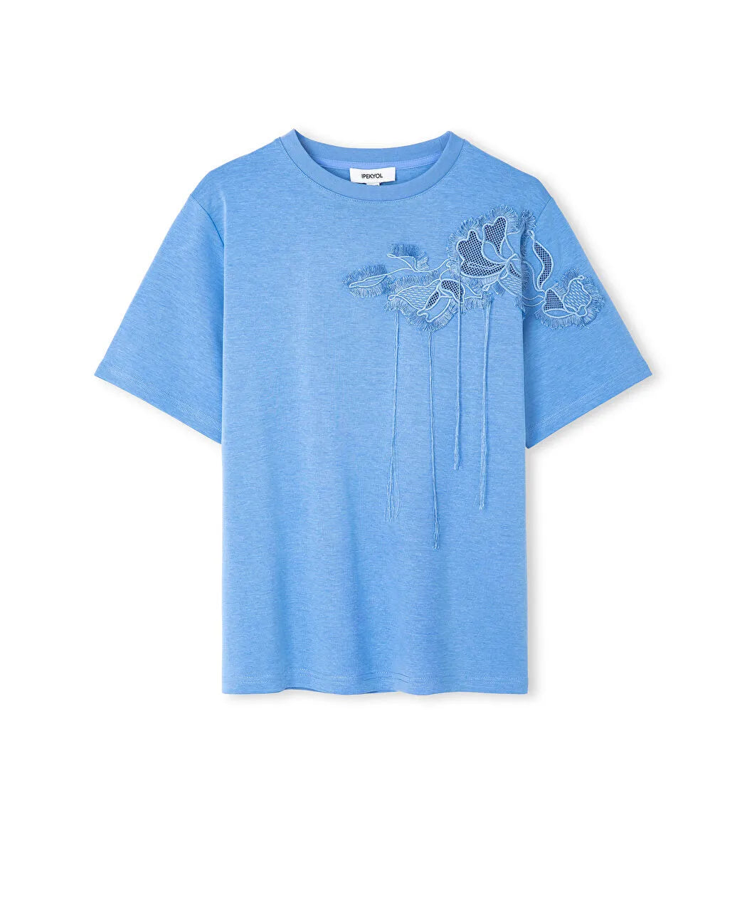 Mavi Floral Nakışlı Püsküllü Tişört Iw6260070147028 | Ipekyol