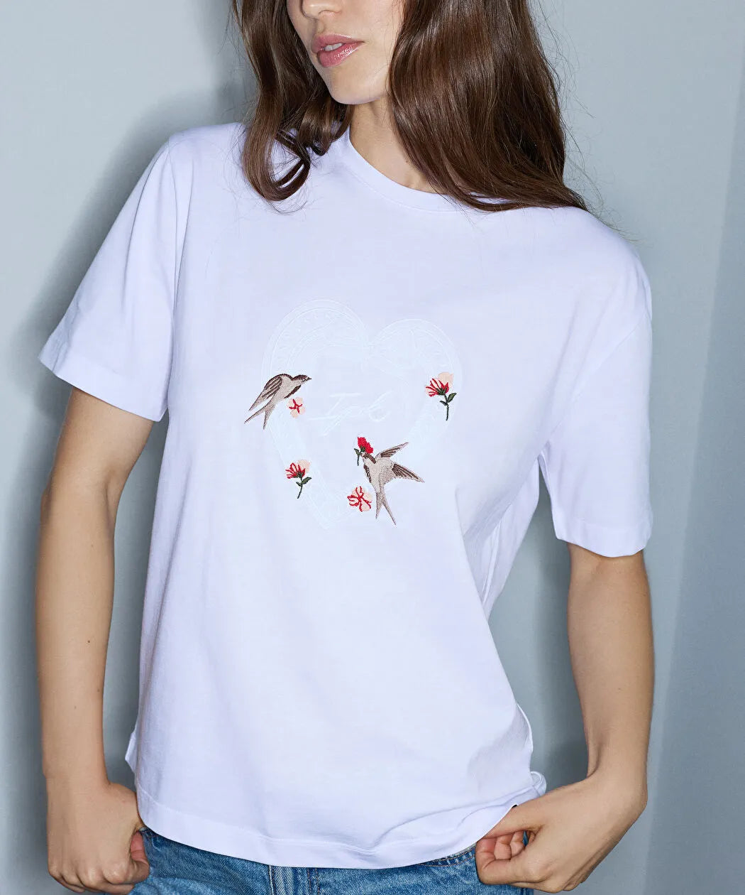 Beyaz Monogram Nakışlı Tişört Iw6260070172002 | Ipekyol