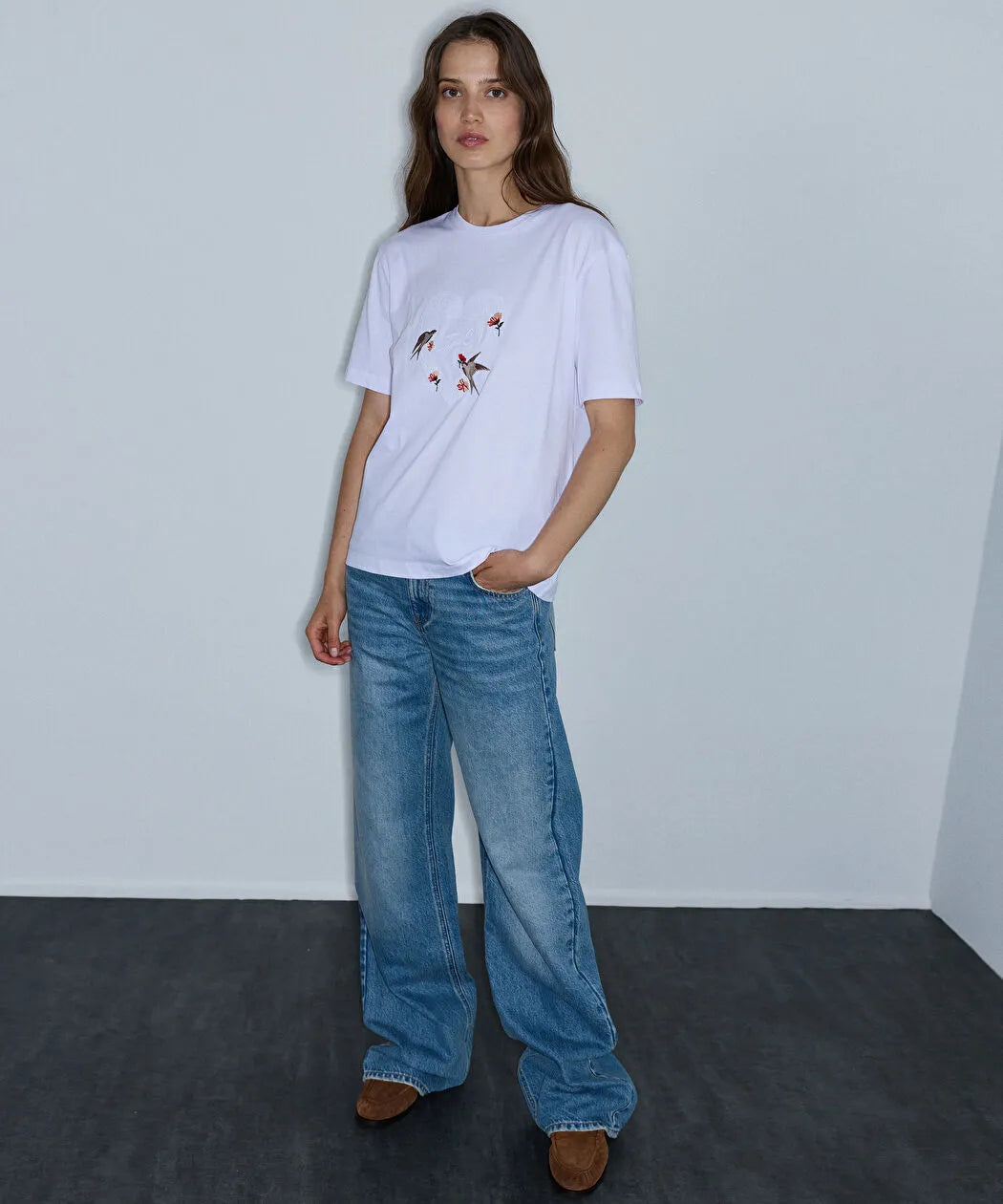 Beyaz Monogram Nakışlı Tişört Iw6260070172002 | Ipekyol