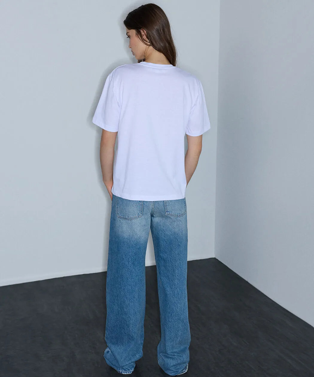 Beyaz Monogram Nakışlı Tişört Iw6260070172002 | Ipekyol