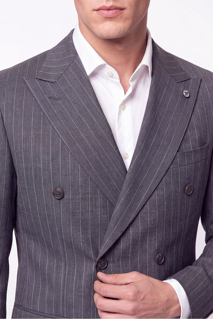 Slim Fit %96 Yünlü Çift Yırtmaç Çizgili Gri Kruvaze Takım Elbise Tk 954