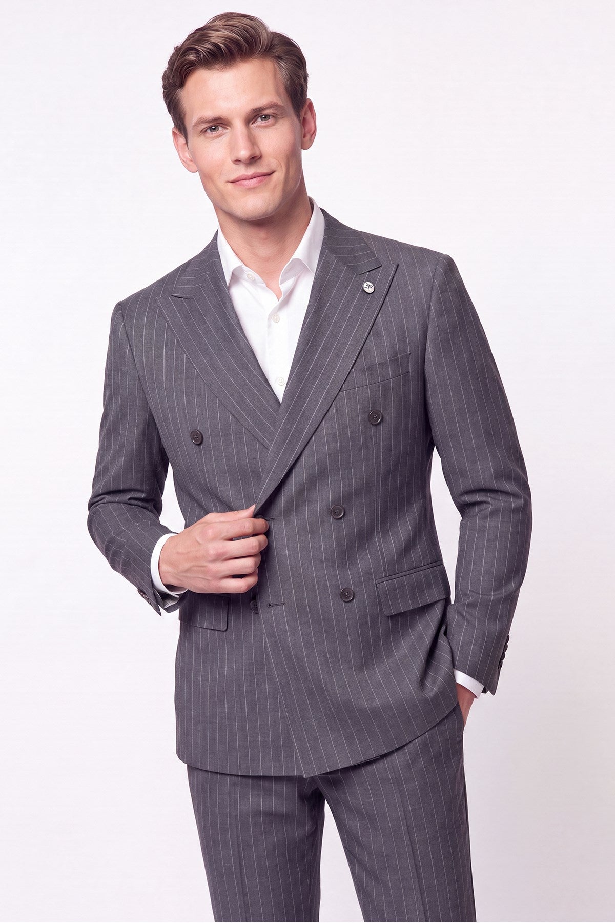 Slim Fit %96 Yünlü Çift Yırtmaç Çizgili Gri Kruvaze Takım Elbise Tk 954