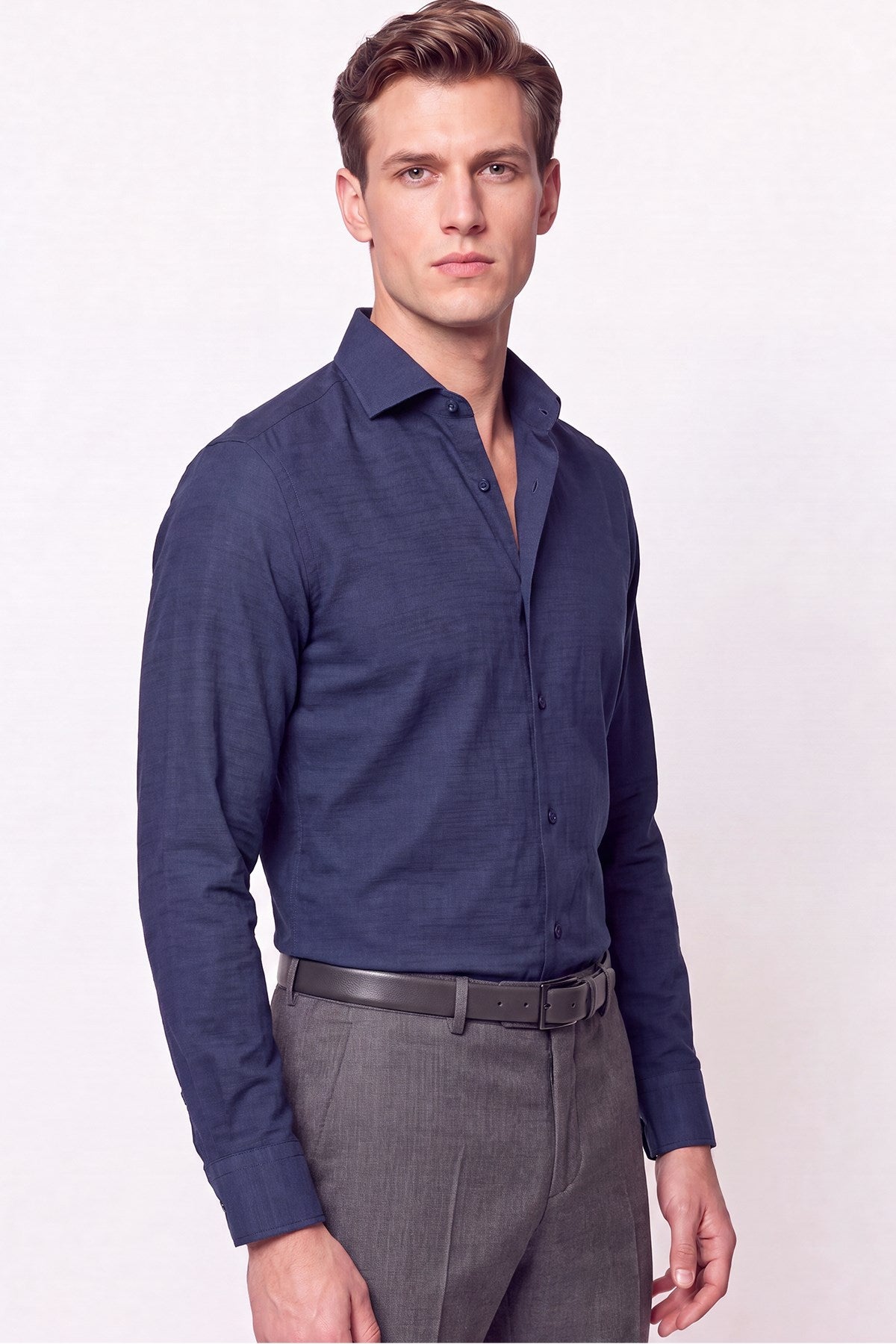 Slim Fit Italyan Yaka Lacivert Gömlek G 1610