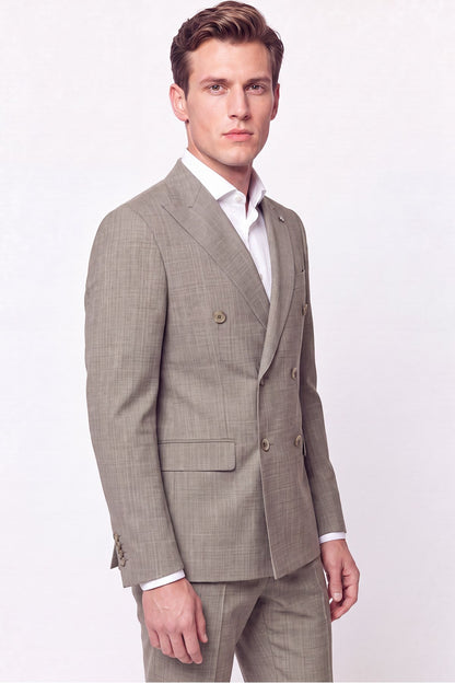Slim Fit %96 Yünlü Çift Yırtmaç Çizgili Bej Kruvaze Takım Elbise Tk 954