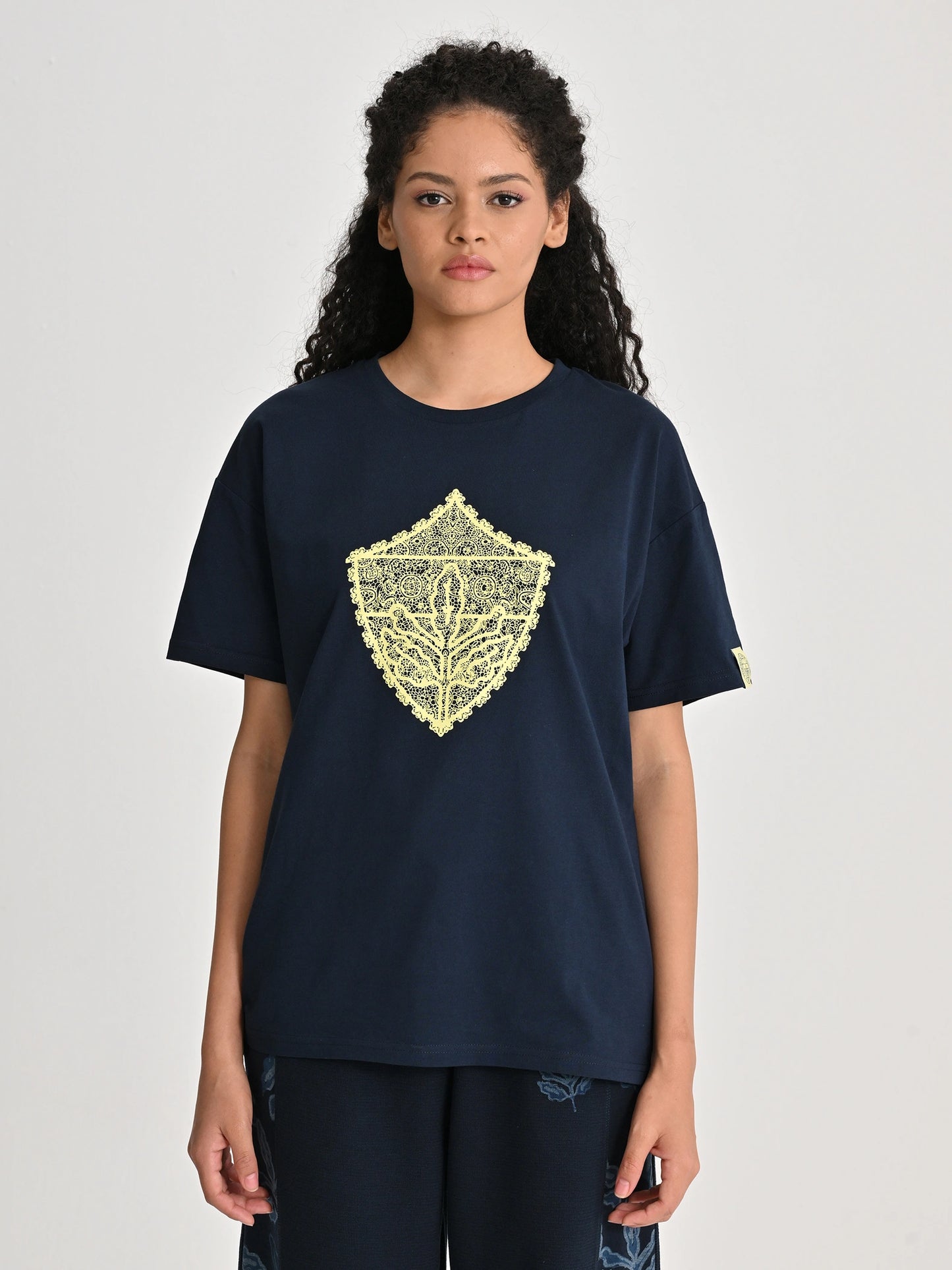Fenerbahçe Lacivert Trend Dantel Armalı Kadın Oversize Tshirt